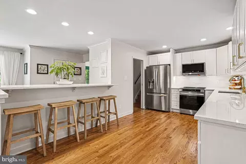 Kitchen - 14237 Baldwin Mill Rd, Baldwin, MD 21013 photo 3 of 3