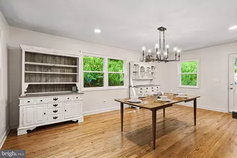 Dining - 14237 Baldwin Mill Rd, Baldwin, MD 21013 photo 3 of 4