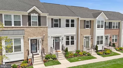2403 Woodlands Rd, Windsor Mill, MD 21244