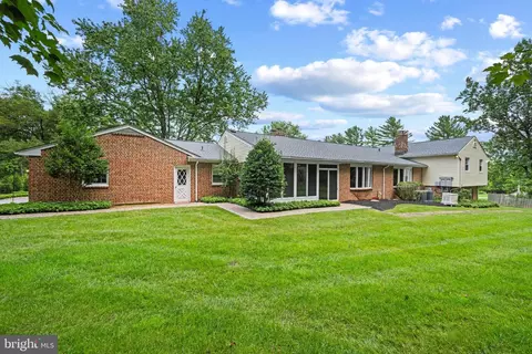 Exterior - 6 Stonehurst Rd, Phoenix, MD 21131 photo 5 of 7