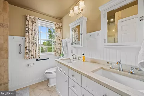Bath - 6 Stonehurst Rd, Phoenix, MD 21131 photo 1 of 3