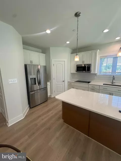 Kitchen - 11503 Jerome Ave, White Marsh, MD 21162 photo 1 of 4
