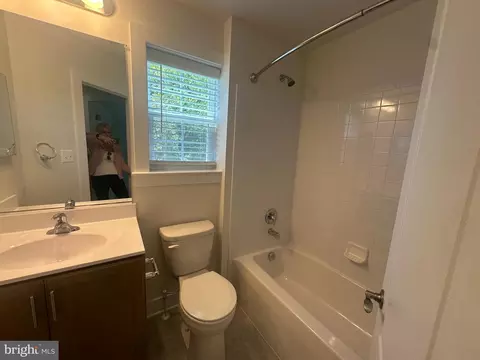 Bath - 11503 Jerome Ave, White Marsh, MD 21162 photo 2 of 4
