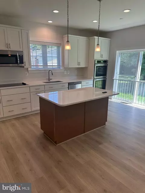 Kitchen - 11503 Jerome Ave, White Marsh, MD 21162 photo 2 of 4