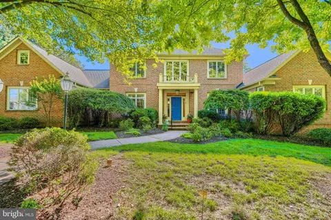 3121 Enclave Ct, Pikesville, MD 21208