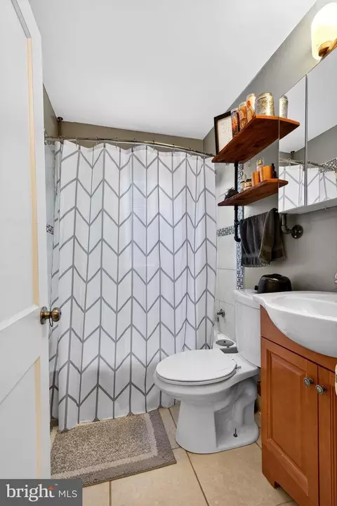 Bath - 2835 Plainfield Rd, Dundalk, MD 21222 photo 2 of 2