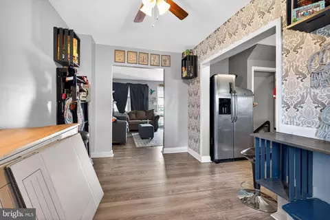 Entry Way - 2835 Plainfield Rd, Dundalk, MD 21222 photo 1 of 5