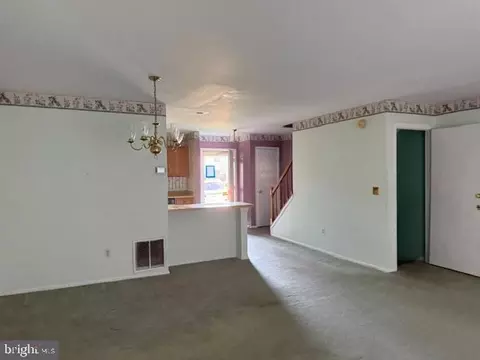 Living - 20 Danben Ct, Nottingham, MD 21236 photo 2 of 5
