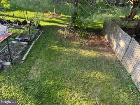 Exterior - 20 Danben Ct, Nottingham, MD 21236 photo 2 of 3