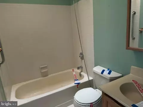 Bath - 20 Danben Ct, Nottingham, MD 21236 photo 1 of 1