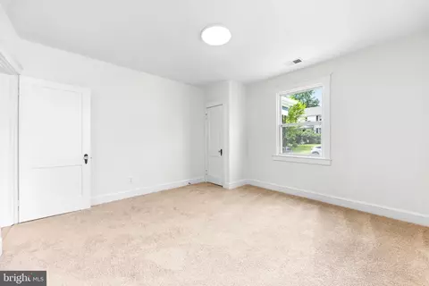 Bedroom - 5559 Ashbourne Rd, Halethorpe, MD 21227 photo 1 of 7