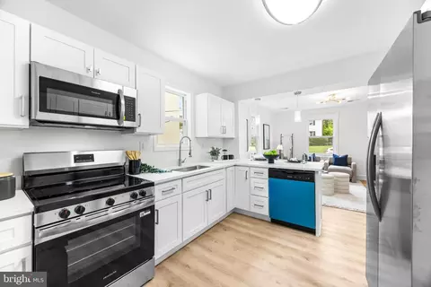 Kitchen - 5559 Ashbourne Rd, Halethorpe, MD 21227 photo 3 of 3