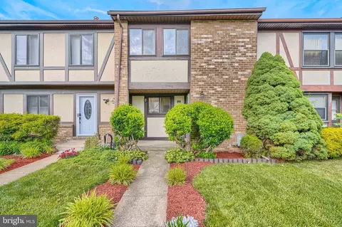 127 Bourbon Ct, Parkville, MD 21234