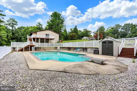 Exterior - 4538 Long Green Rd, Glen Arm, MD 21057 photo 6 of 13