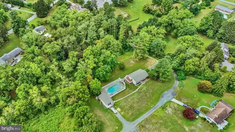 View/Area - 4538 Long Green Rd, Glen Arm, MD 21057 photo 4 of 7