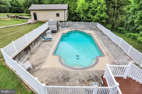 Exterior - 4538 Long Green Rd, Glen Arm, MD 21057 photo 5 of 13