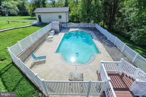 Exterior - 4538 Long Green Rd, Glen Arm, MD 21057 photo 17 of 20