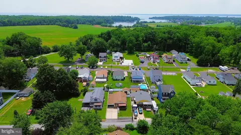 View/Area - 8029 A Shore Rd, Edgemere, MD 21219 photo 1 of 7