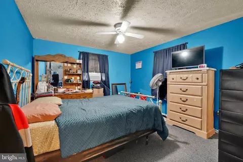 Bedroom - 8029 A Shore Rd, Edgemere, MD 21219 photo 1 of 4