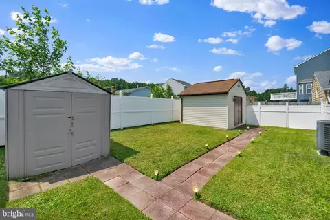Exterior - 8029 A Shore Rd, Edgemere, MD 21219 photo 6 of 7