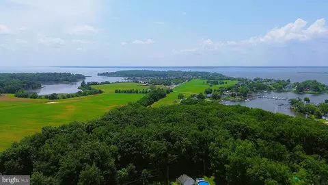 View/Area - 8029 A Shore Rd, Edgemere, MD 21219 photo 5 of 7
