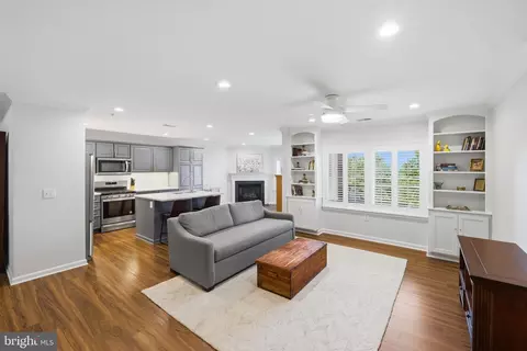 12240 Roundwood Rd #605, Lutherville Timonium, MD 21093