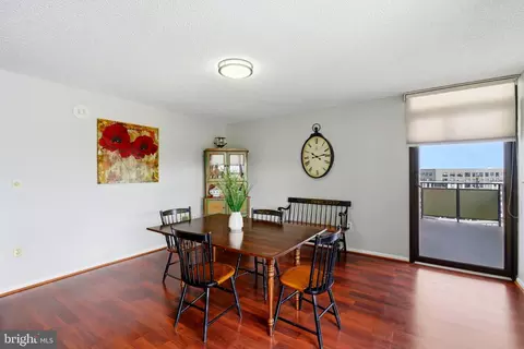 Dining - 205 E Joppa Rd #1809, Towson, MD 21286 photo 4 of 4
