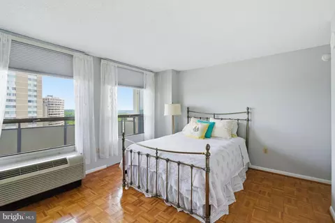 Bedroom - 205 E Joppa Rd #1809, Towson, MD 21286 photo 2 of 4