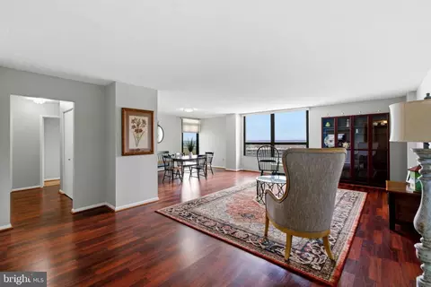 Living - 205 E Joppa Rd #1809, Towson, MD 21286 photo 1 of 3
