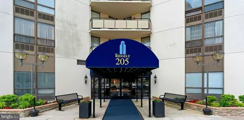 205 E Joppa Rd #1809, Towson, MD 21286