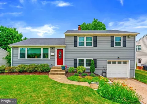 24 Delrey Ave, Catonsville, MD 21228