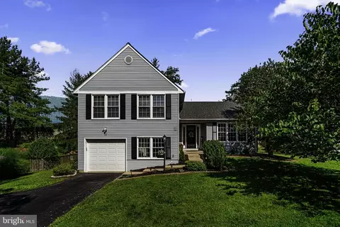 11 Pheasant Run Ct, Lutherville Timonium, MD 21093