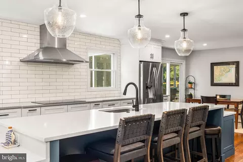 Kitchen - 3701 Stansbury Mill Rd, Phoenix, MD 21131 photo 2 of 5
