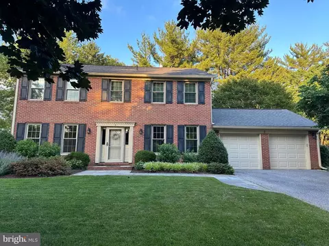 3 Erwood Ct, Baltimore, MD 21212