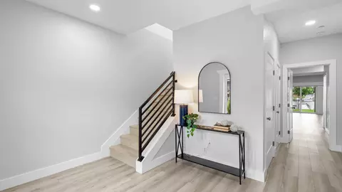 Entry Way - 7314 Waldman Ave, Sparrows Point, MD 21219 photo 1 of 2
