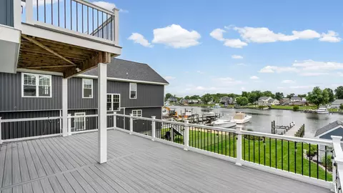 Exterior - 7314 Waldman Ave, Sparrows Point, MD 21219 photo 7 of 9