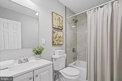 Bath - 567 Compass Rd, Middle River, MD 21220 photo 1 of 3