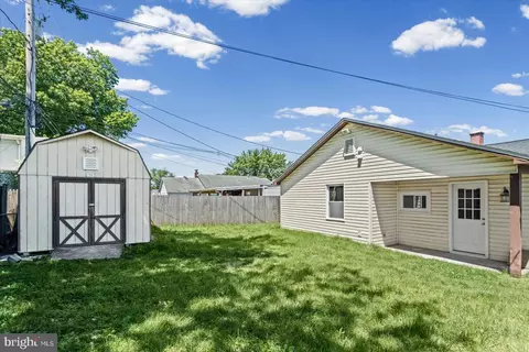 Exterior - 567 Compass Rd, Middle River, MD 21220 photo 3 of 3