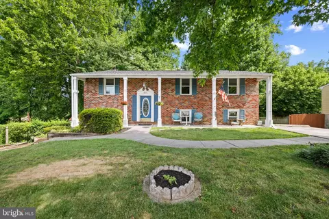 9517 Perry Brook Ct, Nottingham, MD 21236