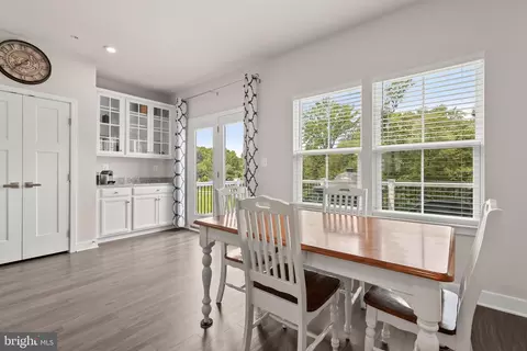 Entry Way - 322 Heritage St, Middle River, MD 21220 photo 3 of 19