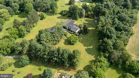 View/Area - 17212 Hunter Green Rd, Upperco, MD 21155 photo 2 of 4