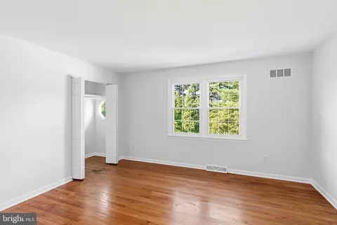 Bedroom - 17212 Hunter Green Rd, Upperco, MD 21155 photo 1 of 6