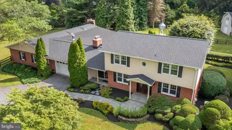 17212 Hunter Green Rd, Upperco, MD 21155