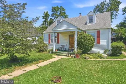 8240 Longpoint Rd, Dundalk, MD 21222