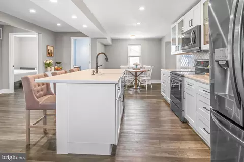 Kitchen - 611 Wampler Rd, Middle River, MD 21220 photo 4 of 4