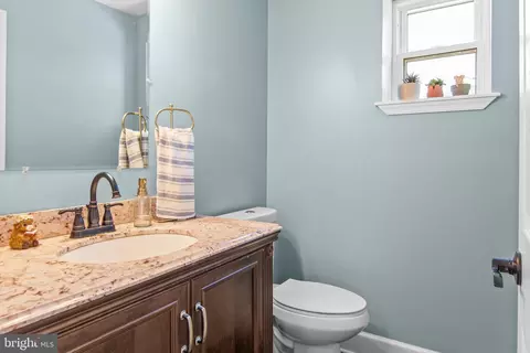 Bath - 611 Wampler Rd, Middle River, MD 21220 photo 1 of 5