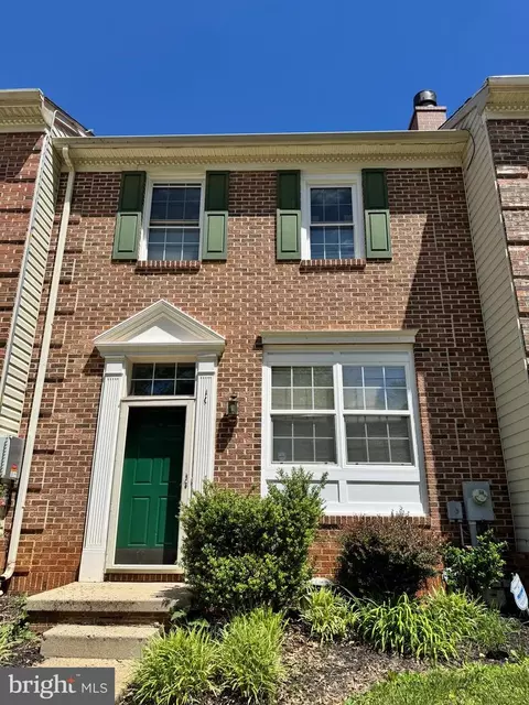 10 Red Jonathan Ct, Pikesville, MD 21208