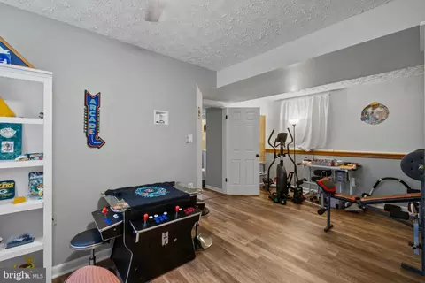 Entry Way - 7113 Olivia Rd, Middle River, MD 21220 photo 1 of 4