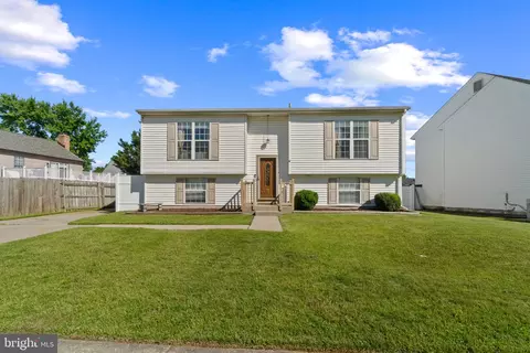 Exterior - 7113 Olivia Rd, Middle River, MD 21220 photo 1 of 4