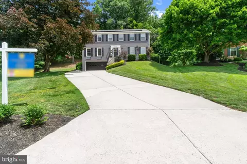 10 Minebank Ct, Towson, MD 21286